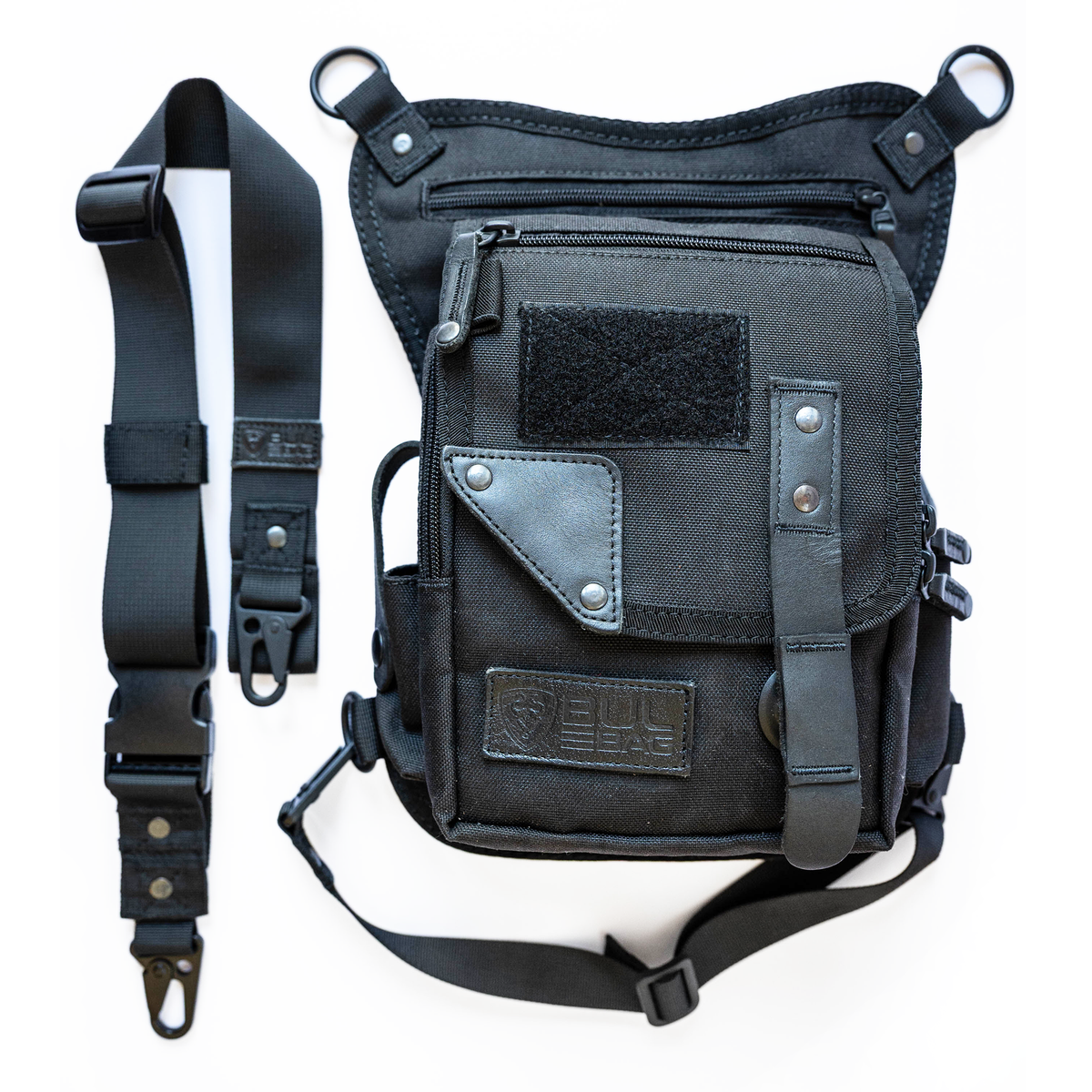 Saddleback in Black with black leather
