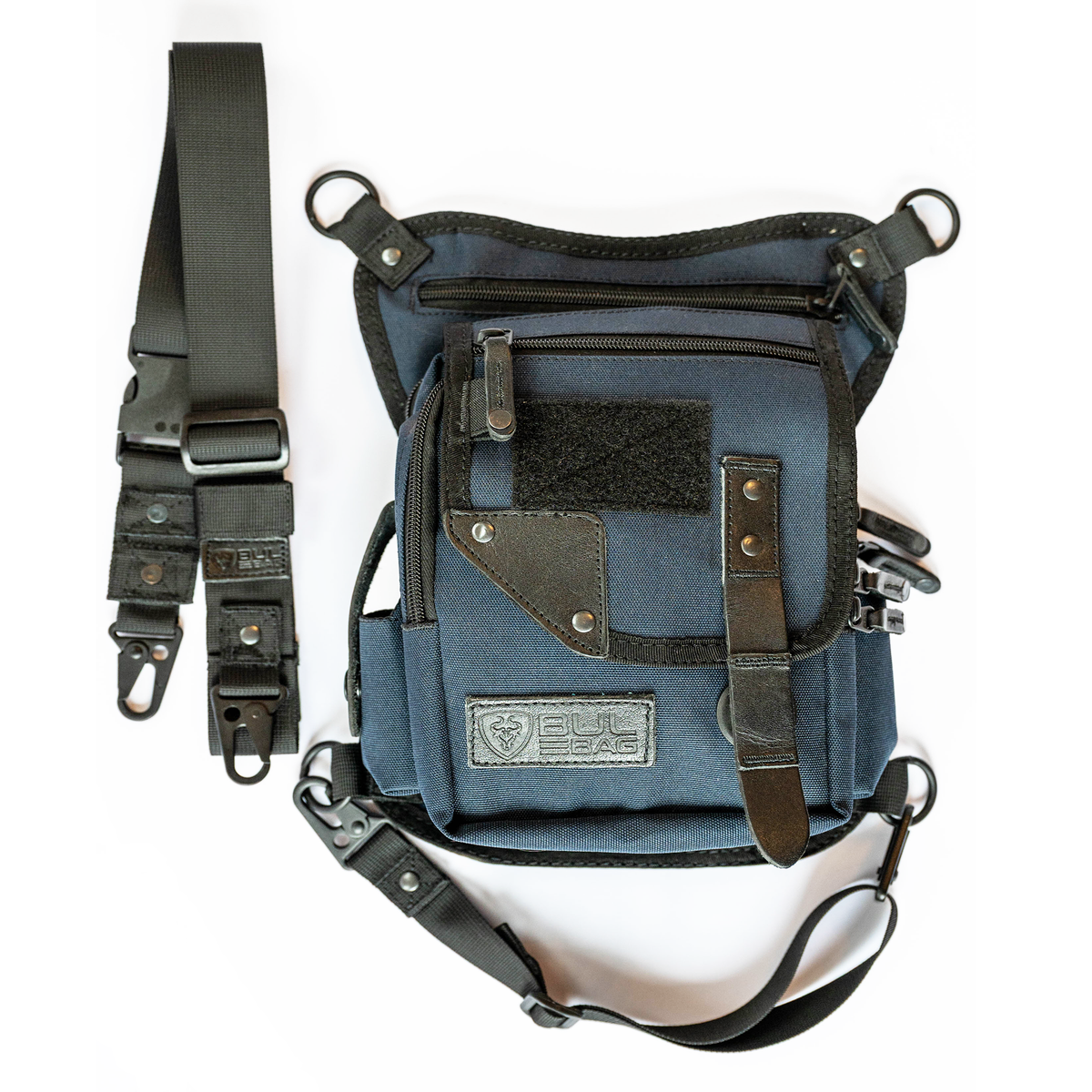 Saddleback in Navy with black leather#color_navy-black