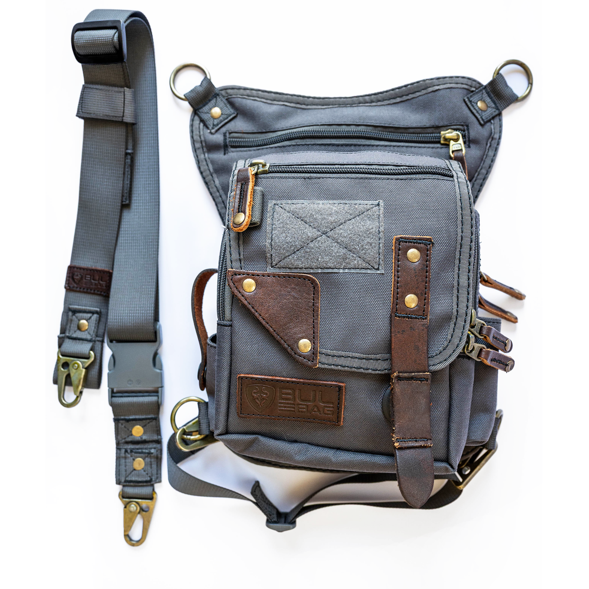 Saddleback in Grey with Havana leather