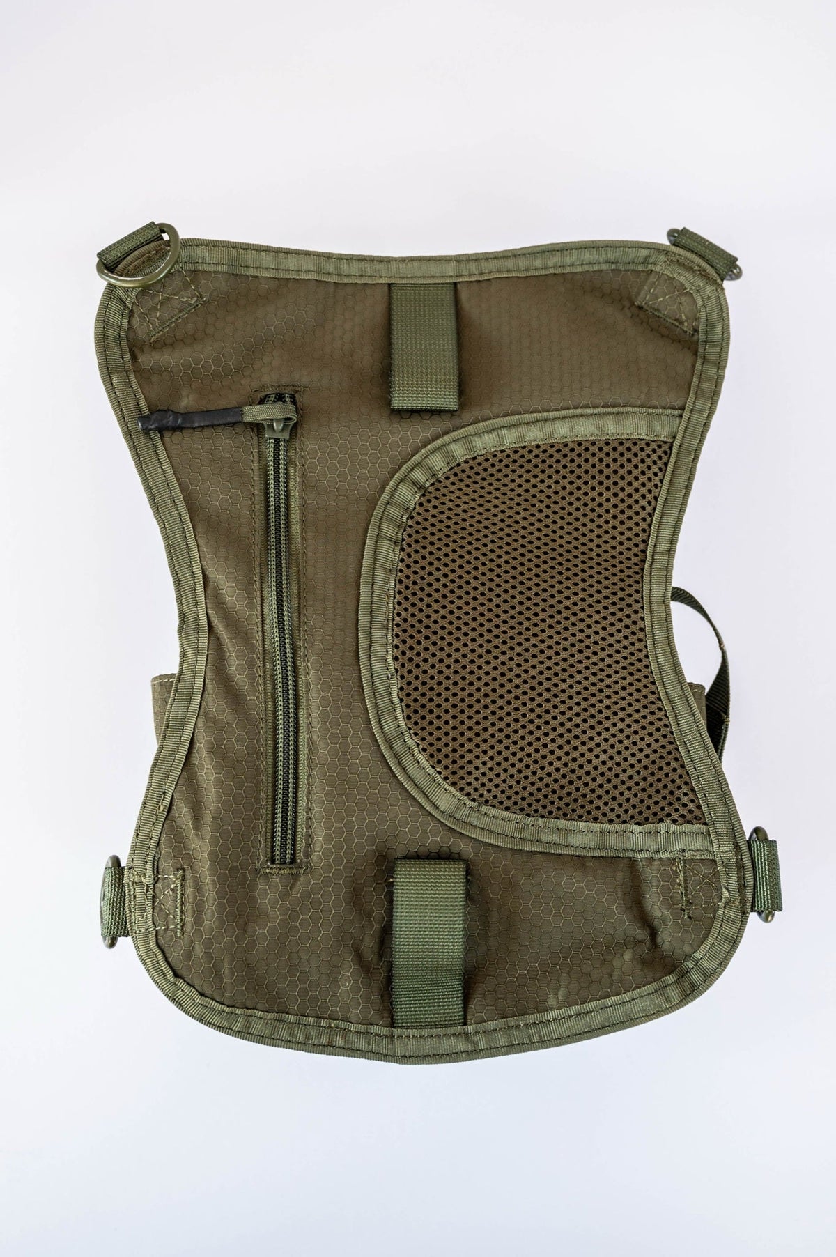 Diamondback in Olive, back panel